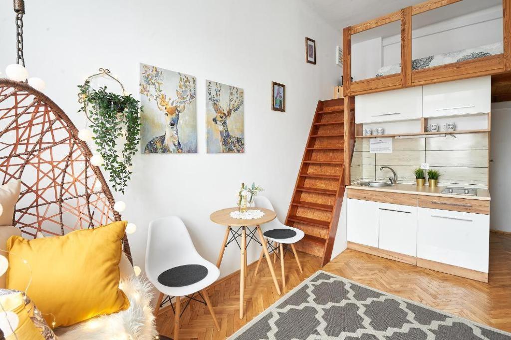 Miodowa Appartement *